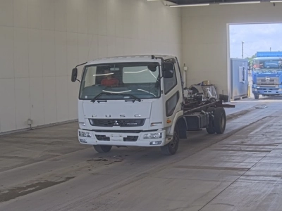 MITSUBISHI FUSO FIGHTER