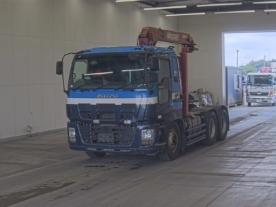 ISUZU GIGA