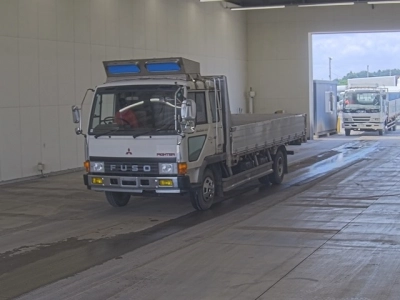MITSUBISHI FUSO FIGHTER