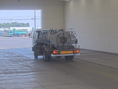 MITSUBISHI FUSO FIGHTER MIGNON