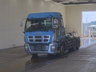 ISUZU GIGA