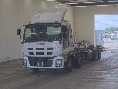 ISUZU GIGA