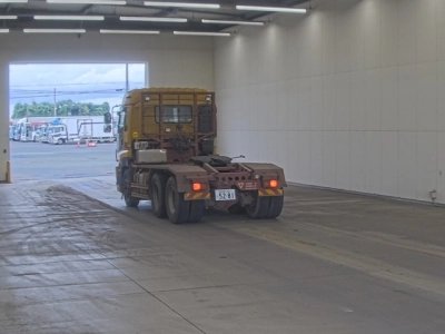 ISUZU GIGA
