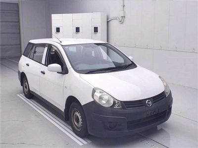 NISSAN AD