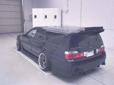 NISSAN STAGEA