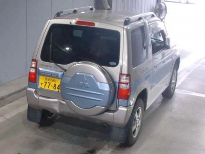 MITSUBISHI PAJERO MINI