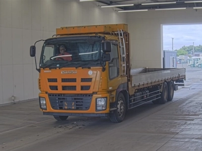 ISUZU GIGA