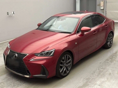 LEXUS IS