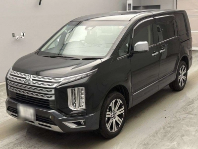 MITSUBISHI DELICA D:5