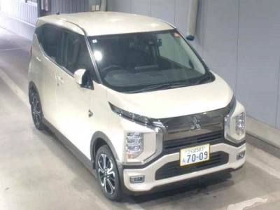 MITSUBISHI EK X EV