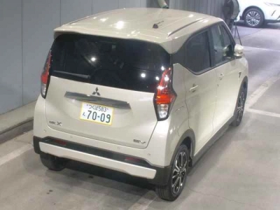 MITSUBISHI EK X EV