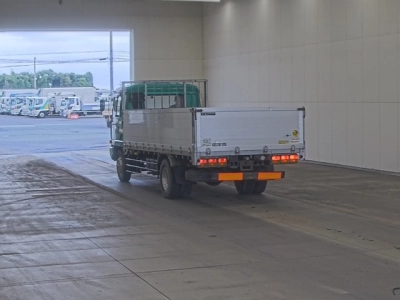 MITSUBISHI FUSO FIGHTER