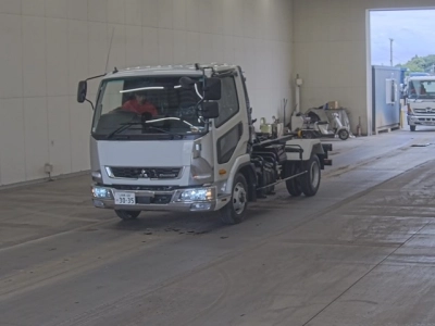MITSUBISHI FUSO FIGHTER