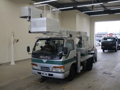 ISUZU ELF