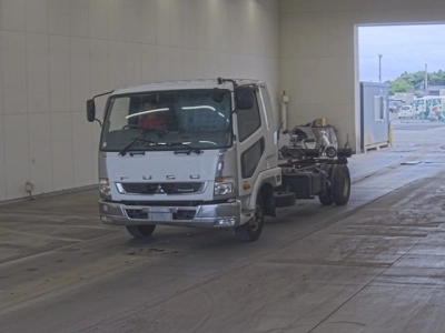 MITSUBISHI FUSO FIGHTER