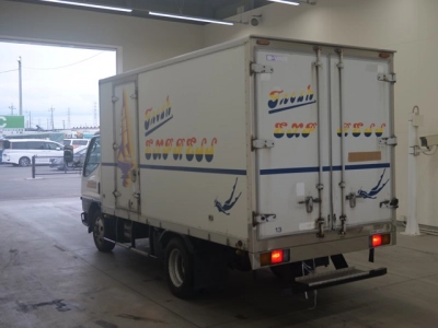 MITSUBISHI CANTER