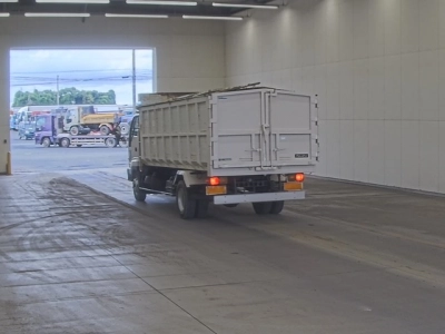 ISUZU FORWARD JUSTON