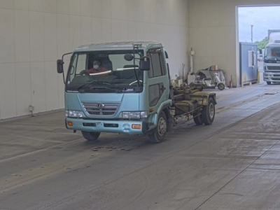 NISSAN DIESEL (UD) CONDOR