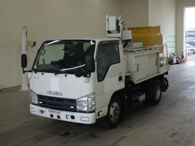 ISUZU ELF