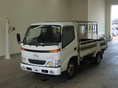 HINO DUTRO