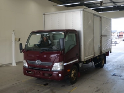 HINO DUTRO