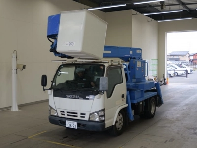 ISUZU ELF