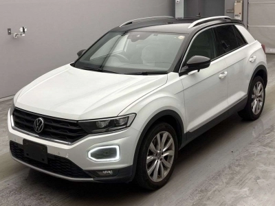 VOLKSWAGEN T-ROC