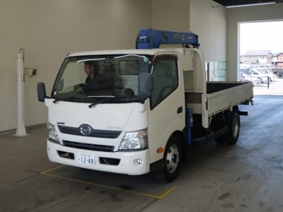 HINO DUTRO