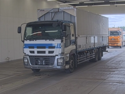 ISUZU GIGA