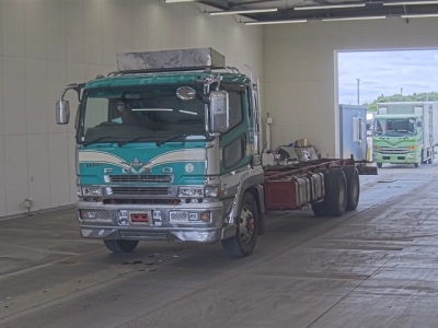MITSUBISHI FUSO SUPER GREAT