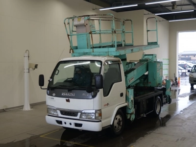 ISUZU ELF