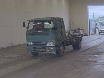MITSUBISHI FUSO FIGHTER