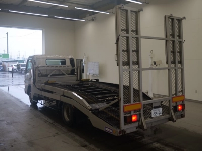 MITSUBISHI CANTER