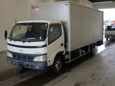 HINO DUTRO