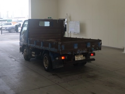 MITSUBISHI CANTER