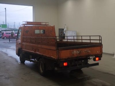 MITSUBISHI CANTER