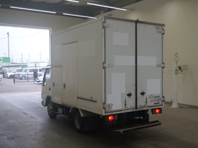 ISUZU ELF