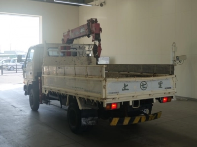 MITSUBISHI CANTER