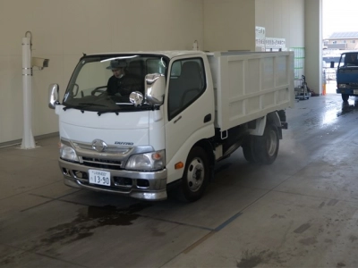 HINO DUTRO