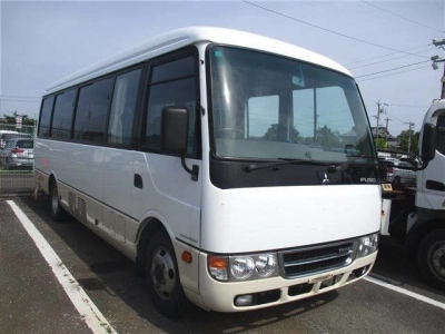 MITSUBISHI FUSO ROSA