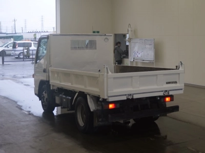 MITSUBISHI CANTER