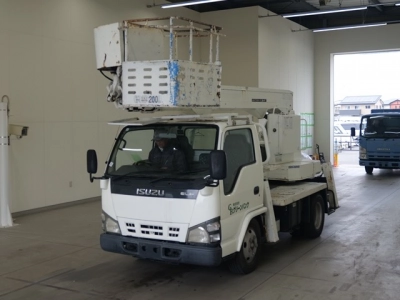 ISUZU ELF