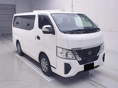 NISSAN CARAVAN