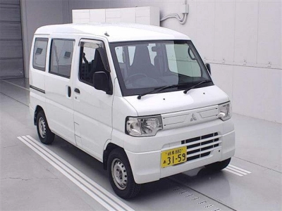 MITSUBISHI MINICAB