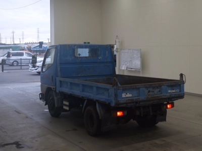MITSUBISHI CANTER
