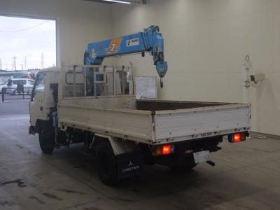 MITSUBISHI CANTER