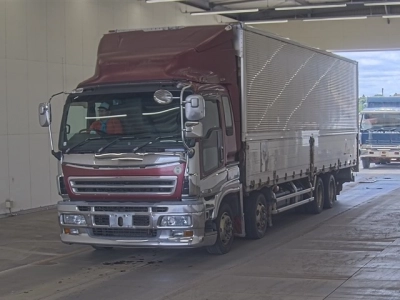 ISUZU GIGA
