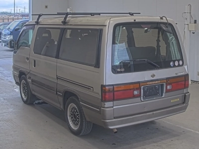 NISSAN CARAVAN