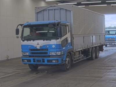 MITSUBISHI FUSO SUPER GREAT