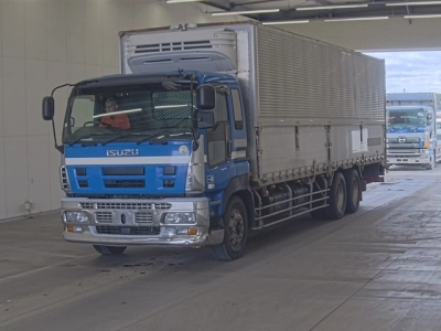 ISUZU GIGA
